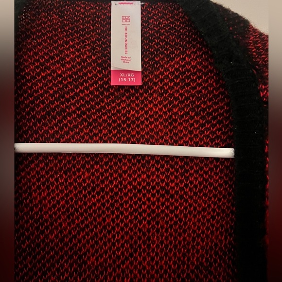No boundaries Plaid Red & Black poncho cardigan sweater - Picture 3 of 3